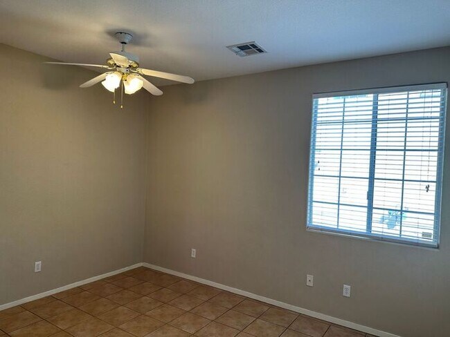 Building Photo - Stunning Home in a Gated Community