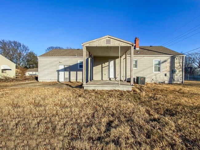 Building Photo - 11426 Applewood Dr