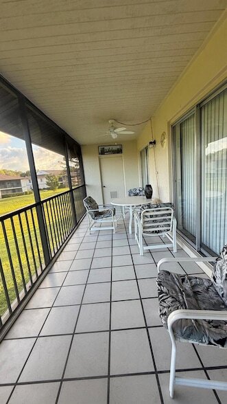 Building Photo - 6327 Chasewood Dr