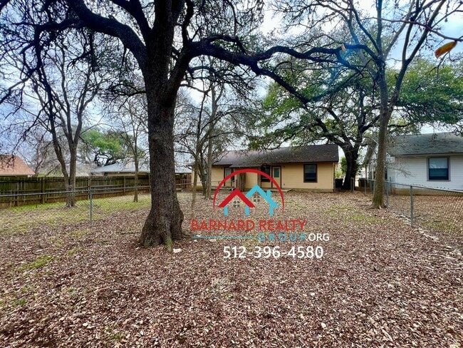 Building Photo - 1404 Earle St