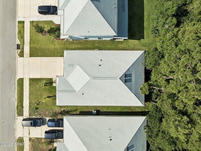 Building Photo - 517 Cove Villa St