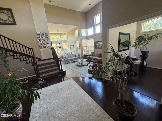 Building Photo - 713 Twillin Ct