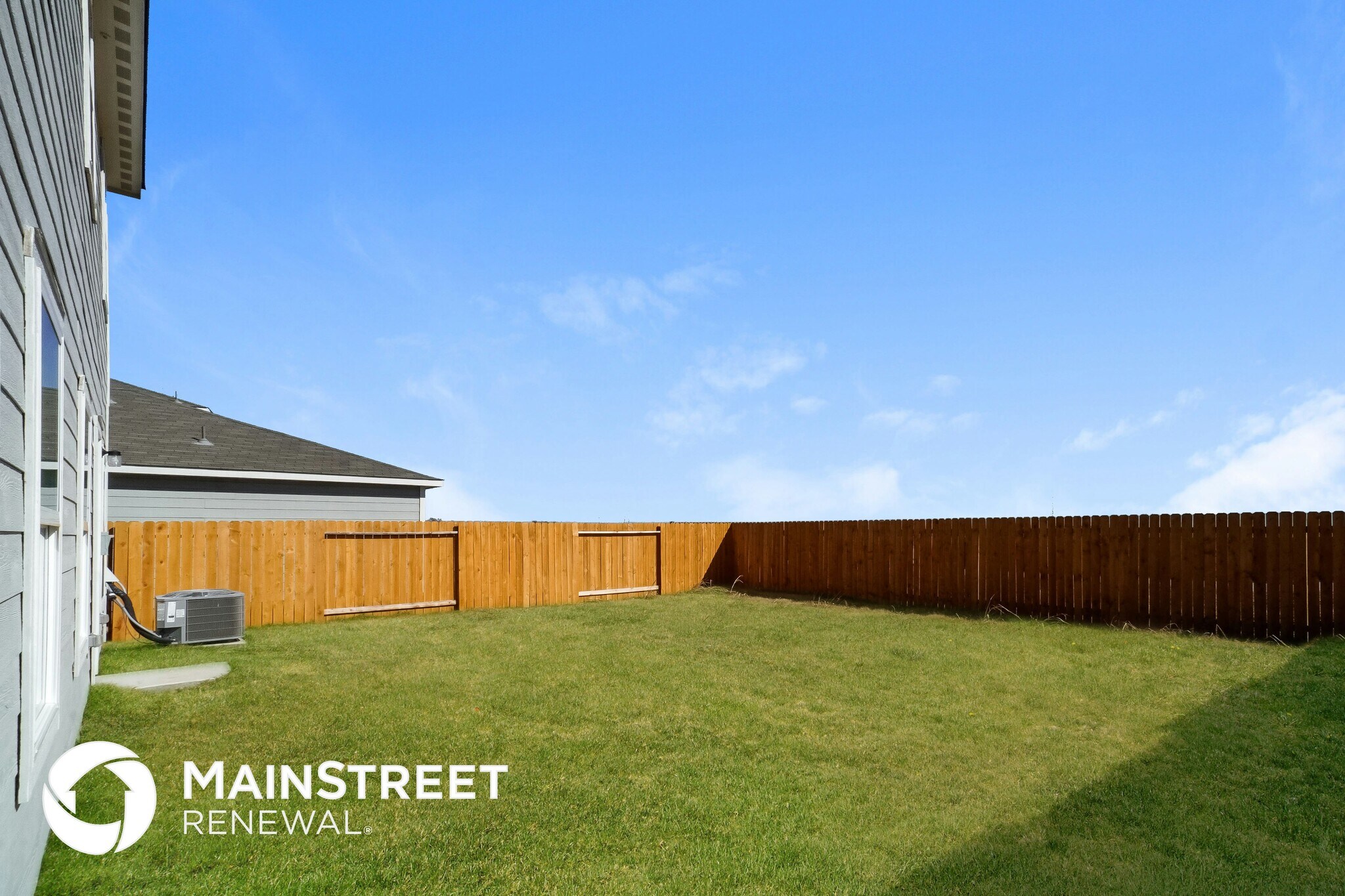 Building Photo - 4175 River Legacy