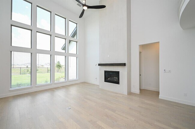 Building Photo - 22310 Understory Ct