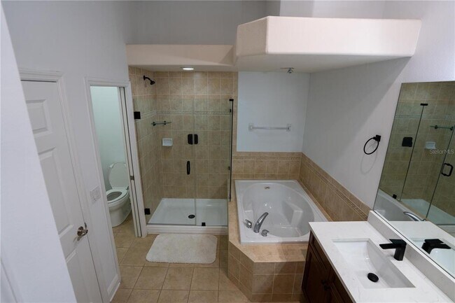 Building Photo - 4639 Overlook Dr NE