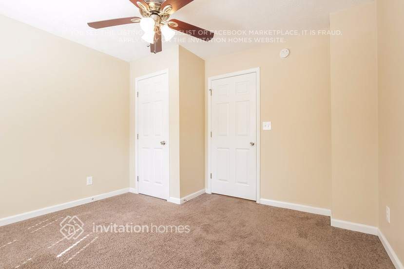 Building Photo - 321 Sherwood Cir SE