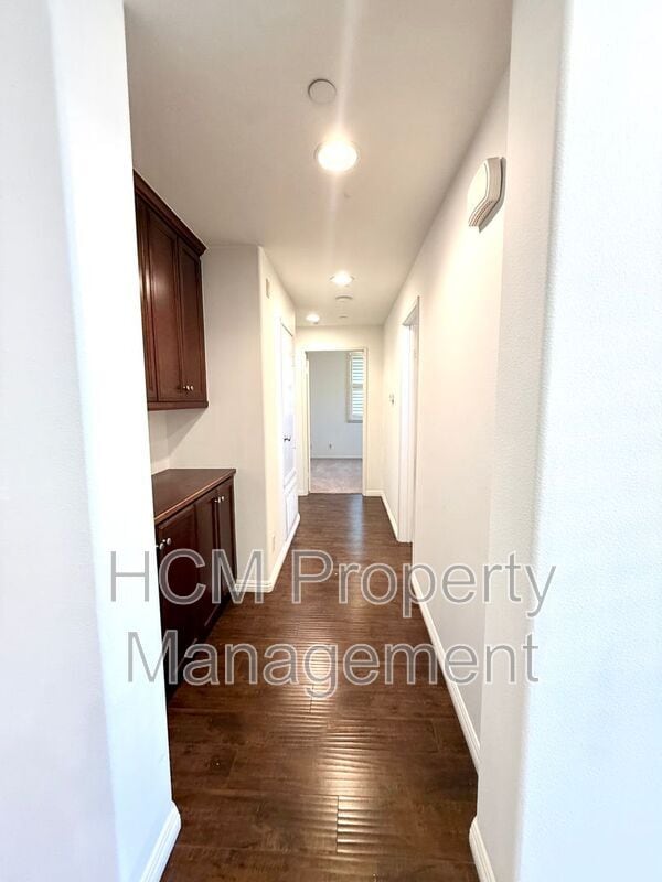 Building Photo - 55 Cienega