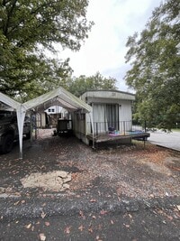 Building Photo - 35 Brookdale Rd