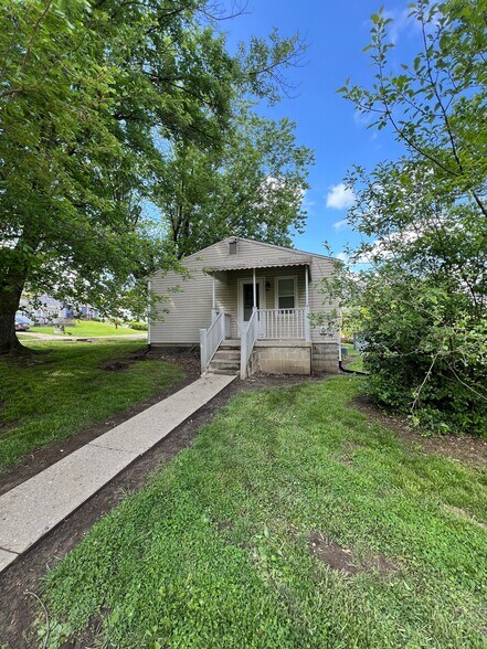 Building Photo - 410 Brumfield Rd