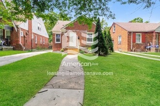 Building Photo - 12641 Mettetal St