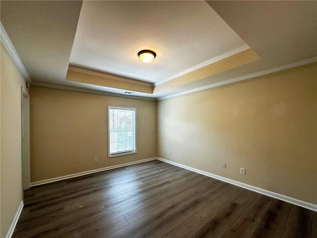 Building Photo - 5132 Meridian Ln