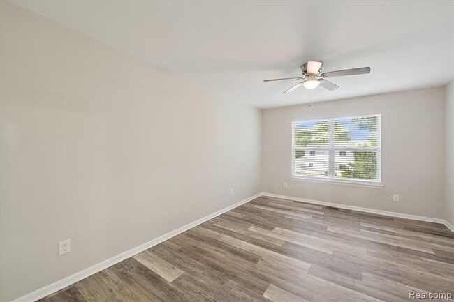 Building Photo - 816 Nelson's Ridge Dr