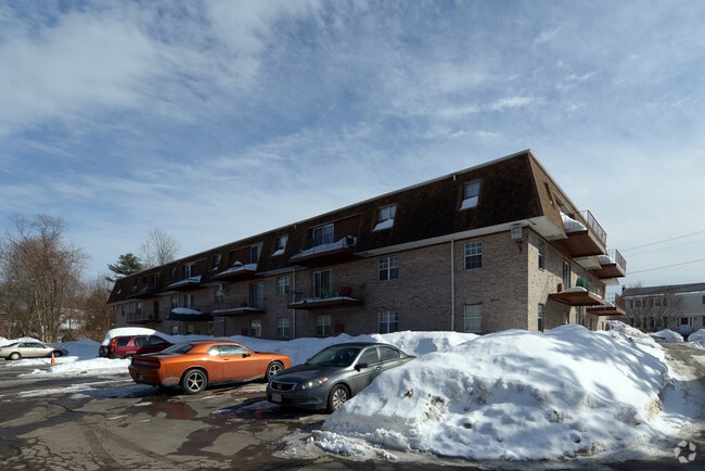 Building Photo - 55 Elmwood Park
