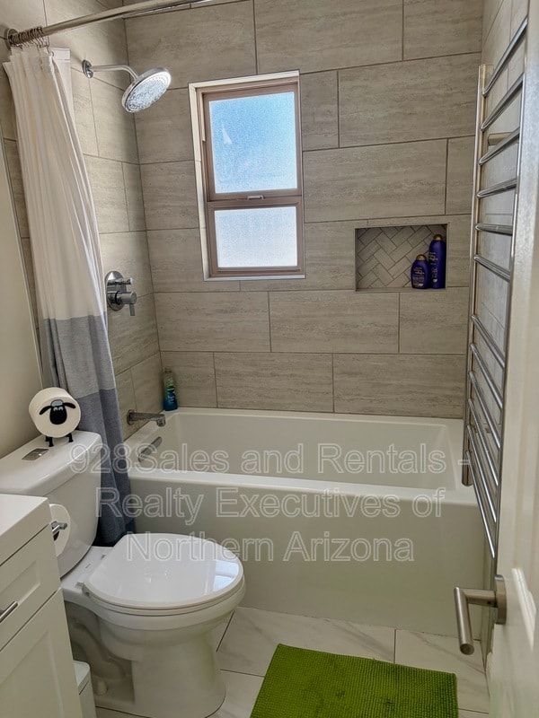 Building Photo - 1928 N Lynn Dr