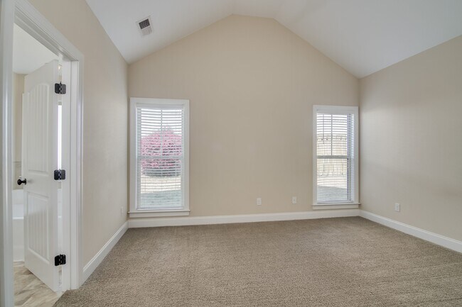 Building Photo - 3615 Penrith Dr