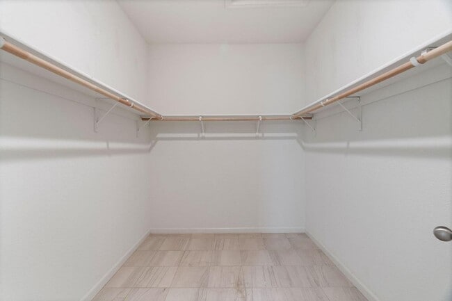 Building Photo - 3760 Orbison Ln