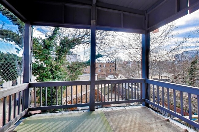 Building Photo - COMING SOON - Sprawling 5 Bed, 3 Bath, Two Kitchens, Dual Back Decks, Two Office/Den Townhouse, 2...