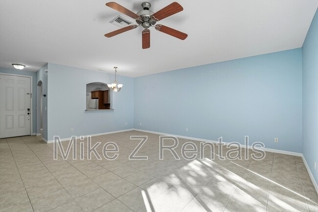 Building Photo - 3383 Antica St