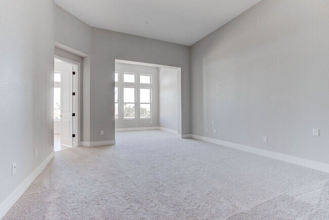 Building Photo - 4778 Outlook Peak St