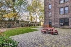 Building Photo - 50 Glenwood Ave