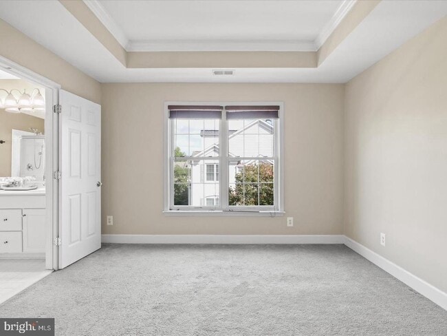 Building Photo - 2501 Bronze Stone Pl