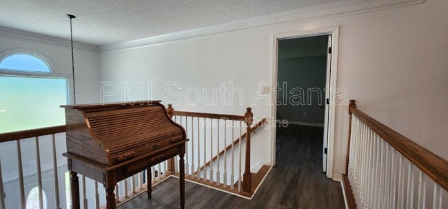 Building Photo - 185 Autumn Moon Trail