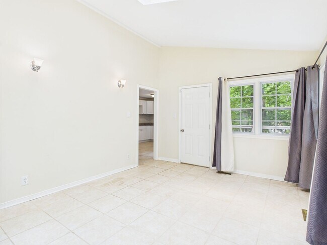 Building Photo - 9106 Barnwell Cir