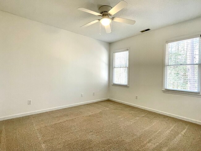 Building Photo - 117 Boxford Rd