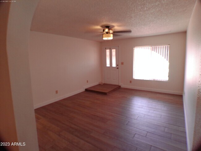 Building Photo - 5226 N 71st Ave