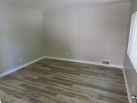 Building Photo - MADERA