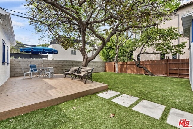 Building Photo - 2650 2nd St