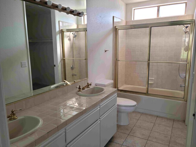 Building Photo - 67360 S Chimayo Dr