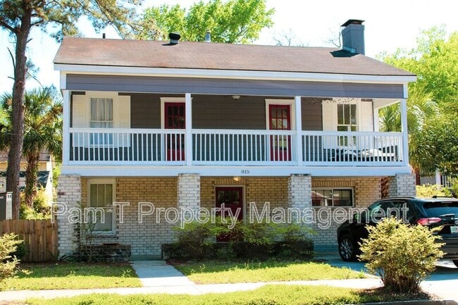 Primary Photo - 815 E 32nd St