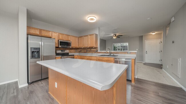 Building Photo - Cute 2 Story Home in Ridgeview at Stetson ...