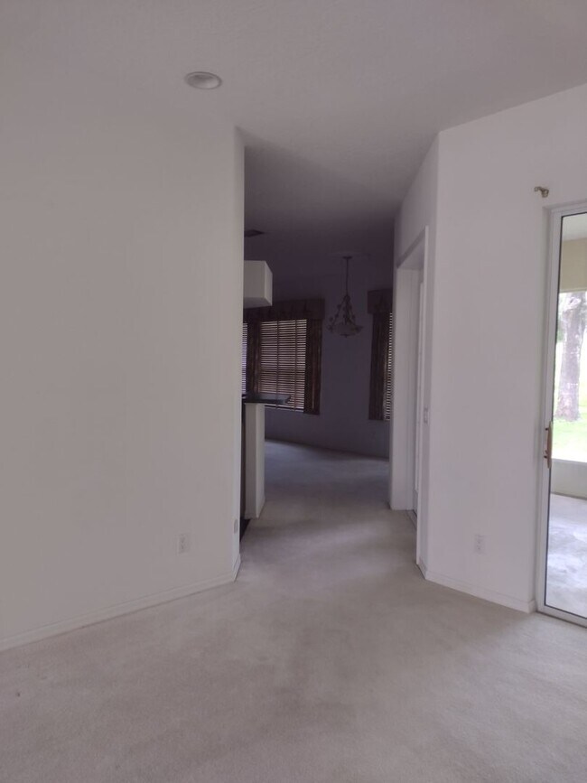 Building Photo - 8941 SW 191st Cir