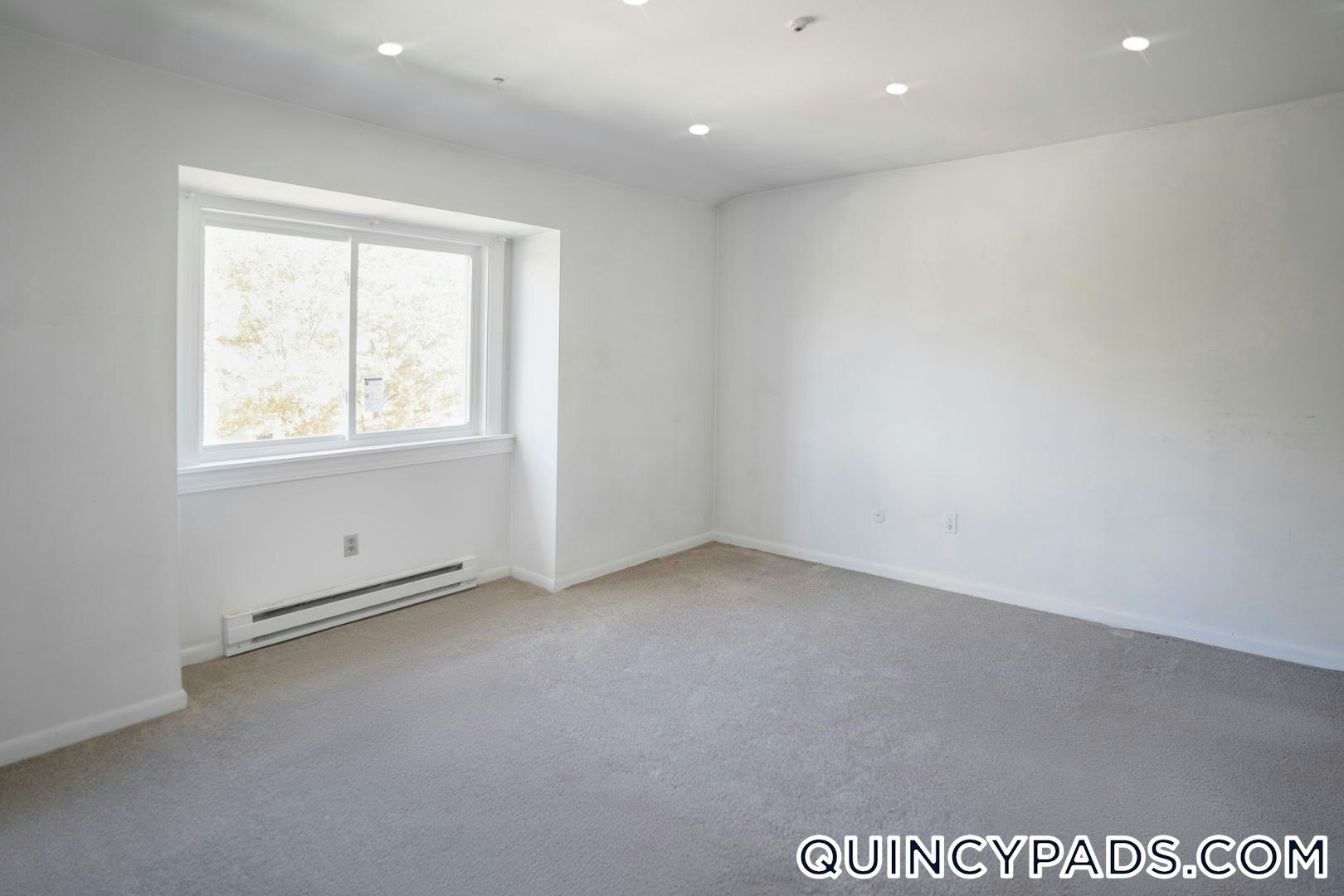 Building Photo - 55 Presidential Dr