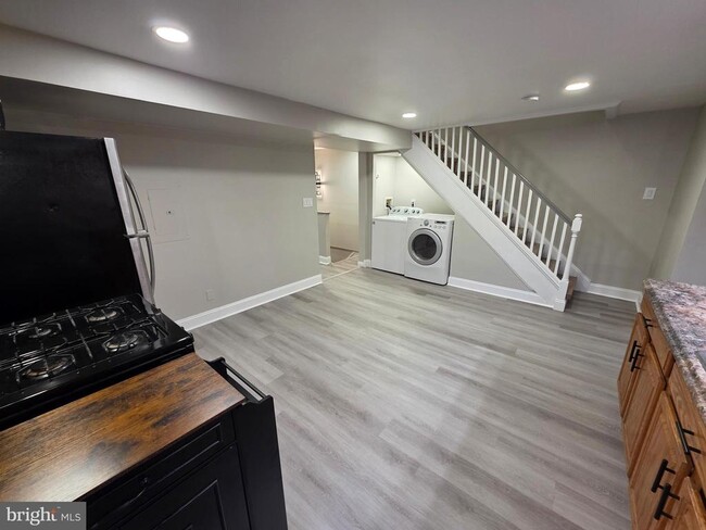 Building Photo - 4338 Cresson St