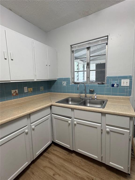 Building Photo - 1137 NE 9th St