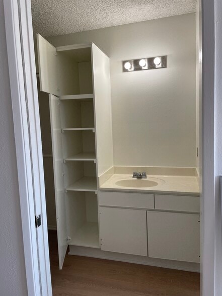 Vanity Area - 3155 Rosecrans Ave