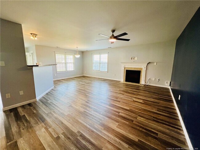 Building Photo - 641 Hogart St