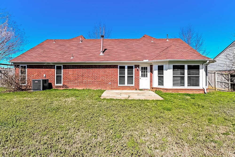 Building Photo - 1670 Timber Creek Dr