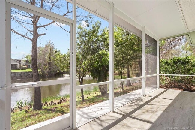 Building Photo - 2194 NW Tilia Trail