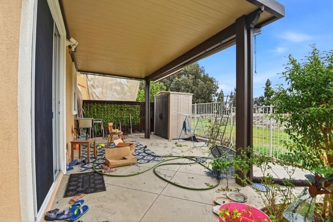 Building Photo - 7208 Paseo Del Rio