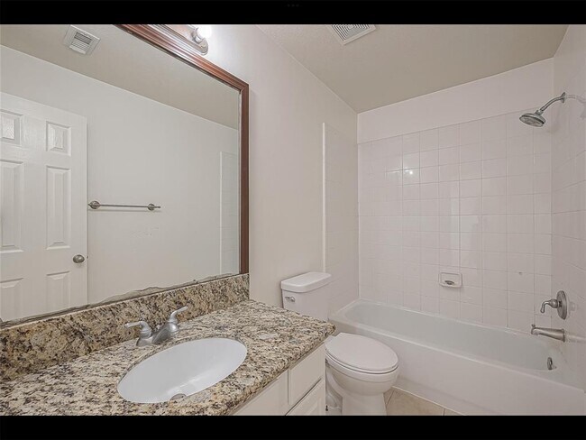 Building Photo - 10819 Waterfern Ct