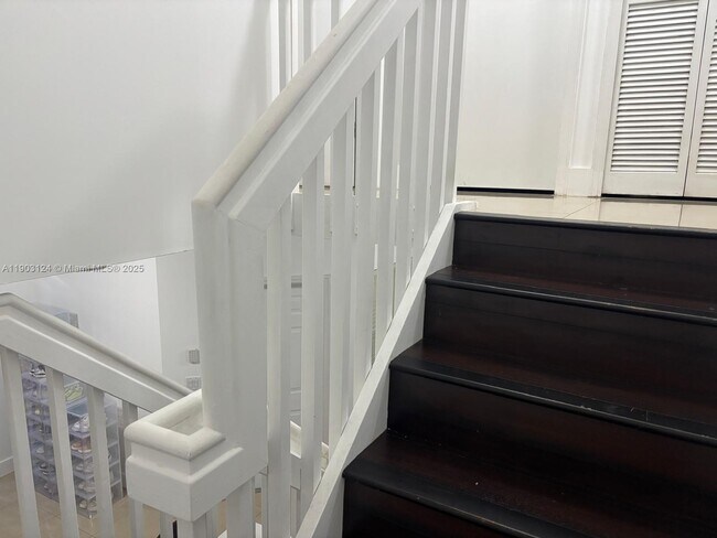 Building Photo - 11411 NW 60th St