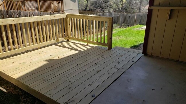 Building Photo - 371 Fantail Loop