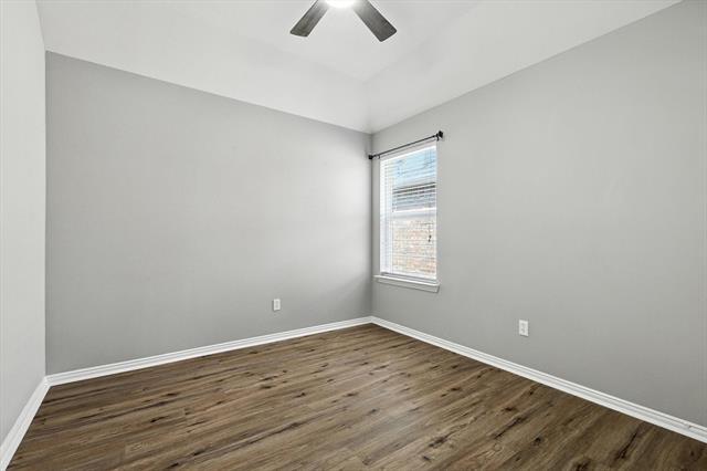 Building Photo - 420 Perkins Dr