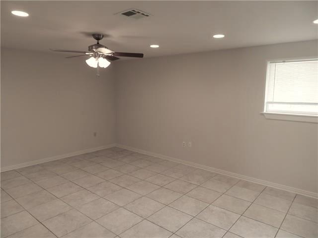 Building Photo - 6521 Bellaire Dr