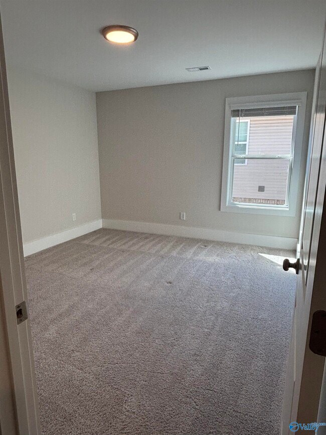 Building Photo - 109 Pitalo St