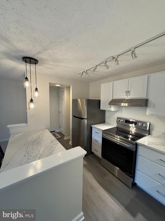 Building Photo - 12205 Peach Crest Dr